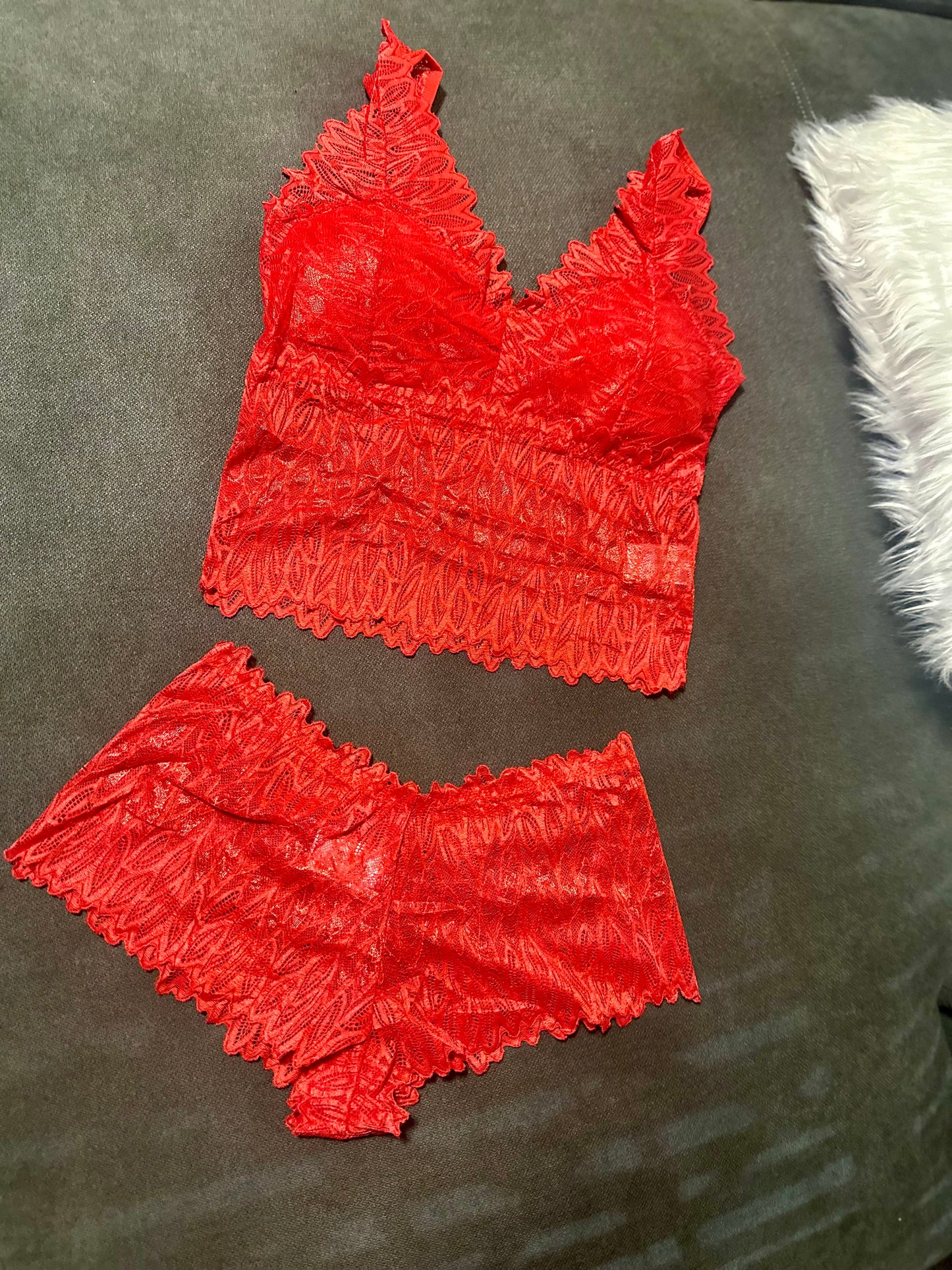 Sonya delicate lace set