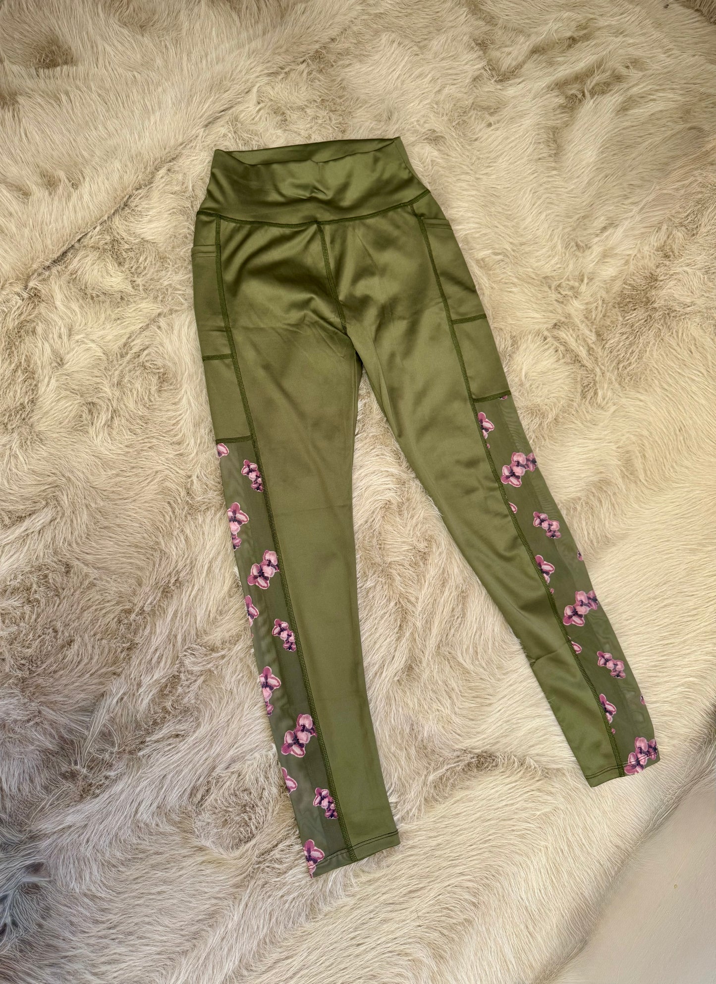 Flower mesh pocket leggings