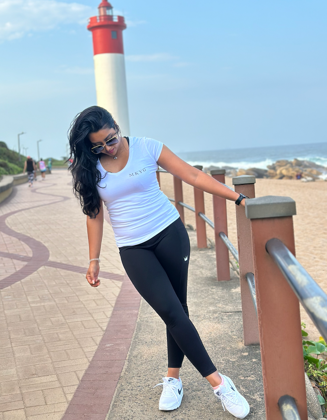 Onyx Pocket Leggings