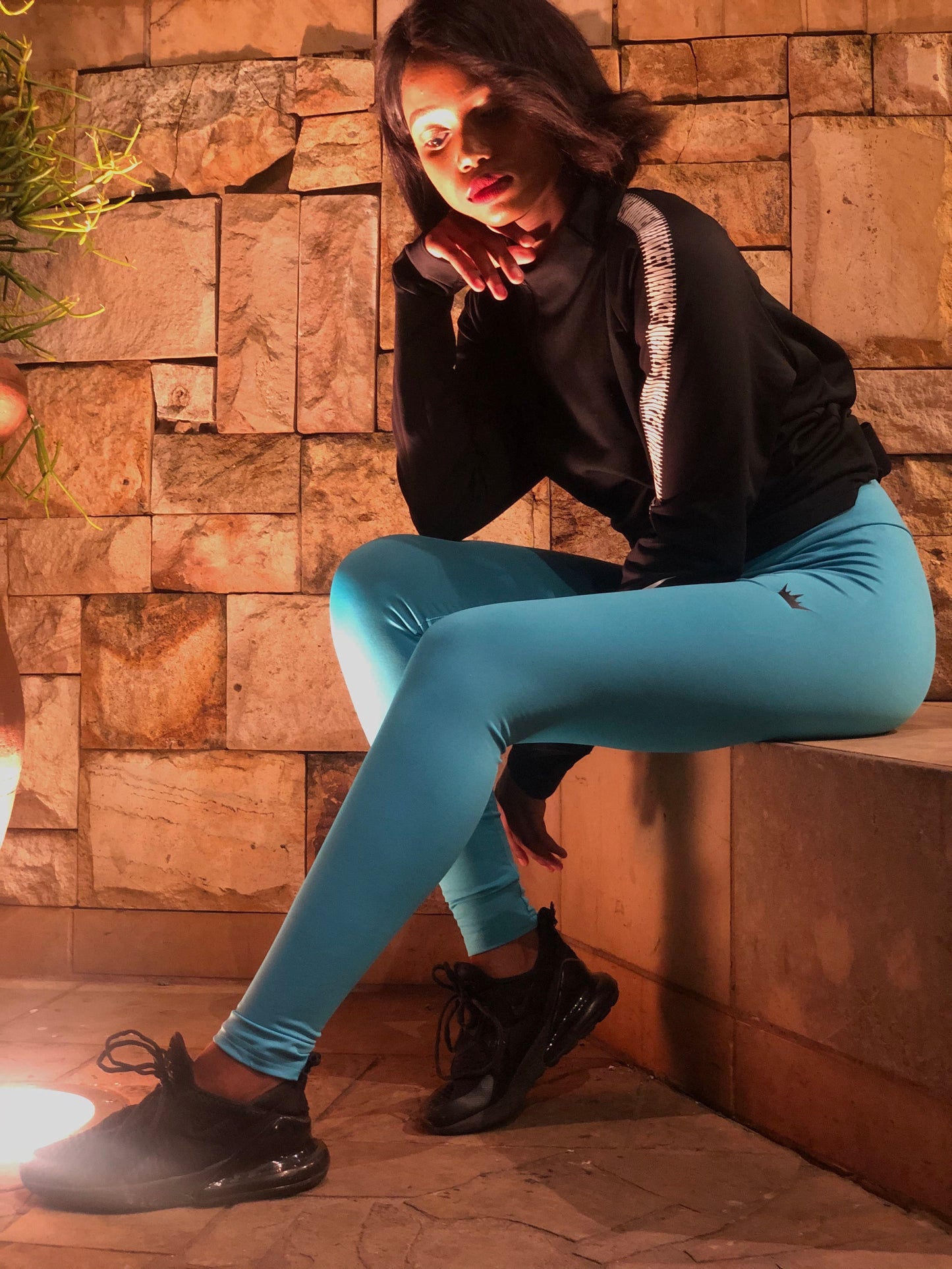 Booty Scrunch Blue MG leggings