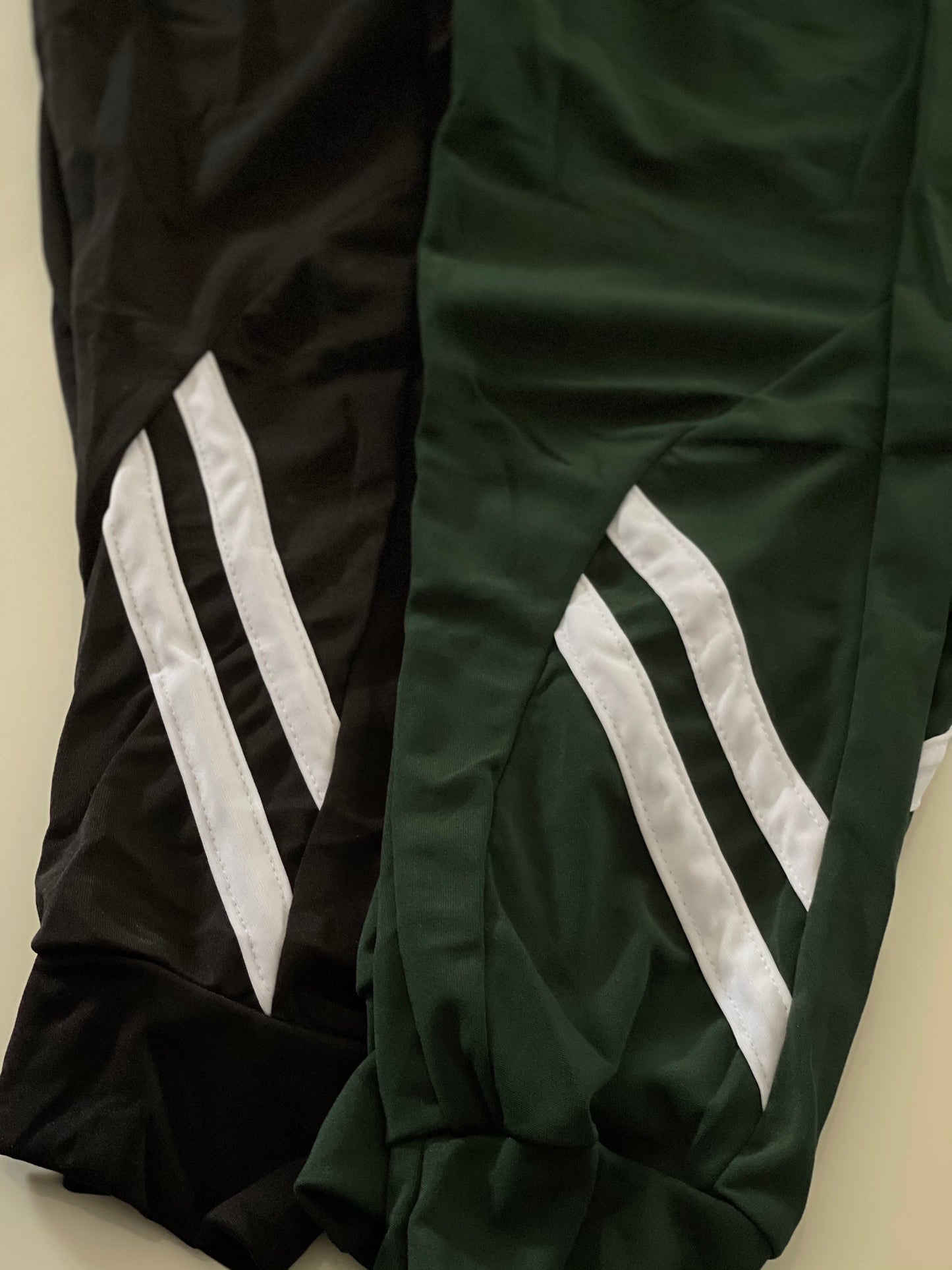 Double stripe tracks