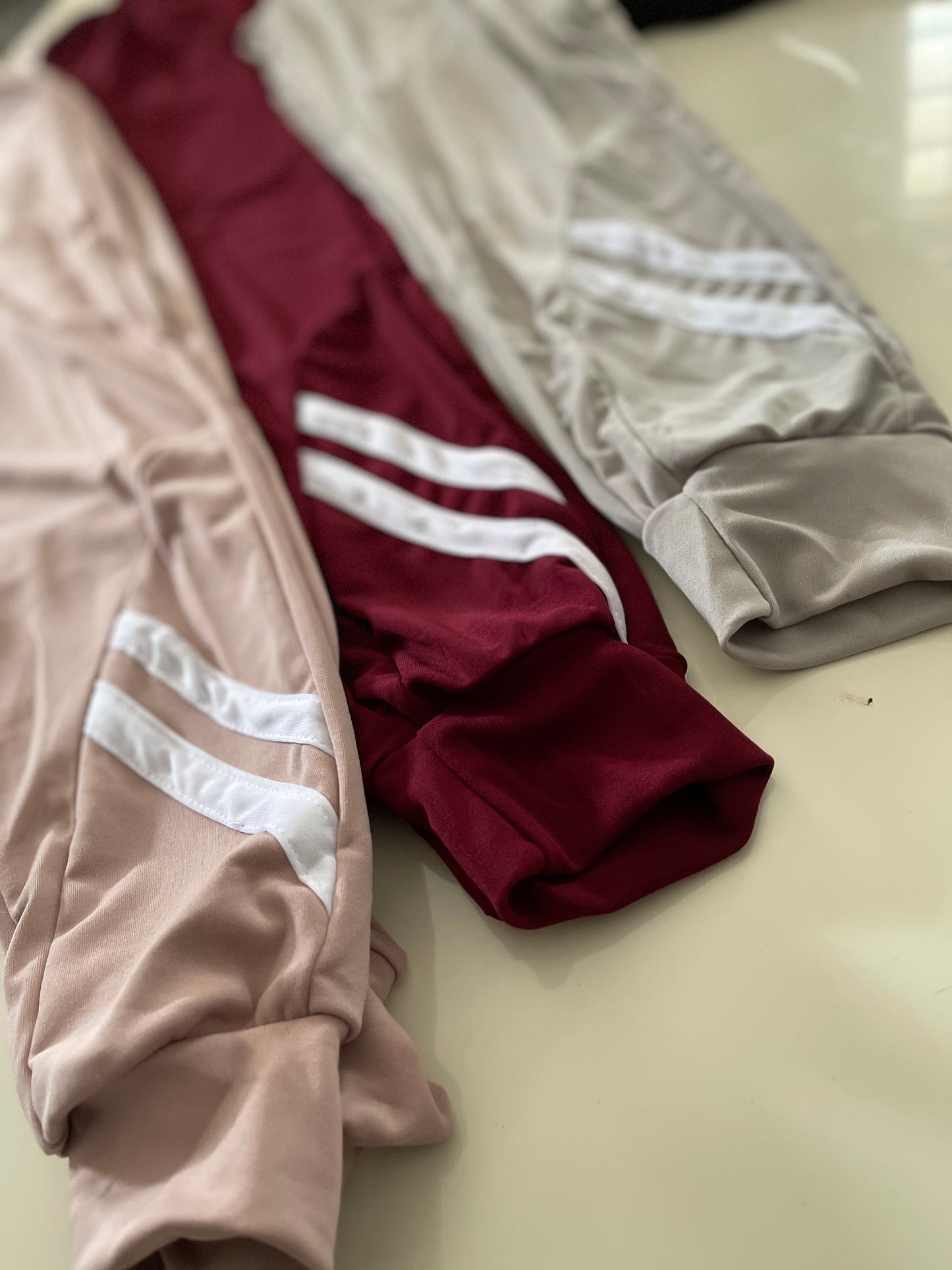 Double stripe tracks