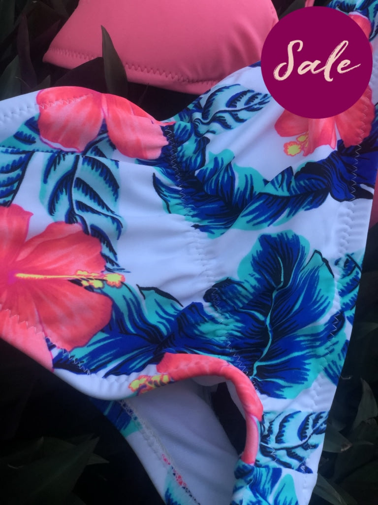 Booty Scrunch Floral Bikini -Small Swimwear